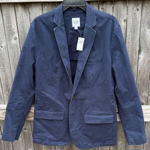 GAP medium cotton navy blazer. NWT!!